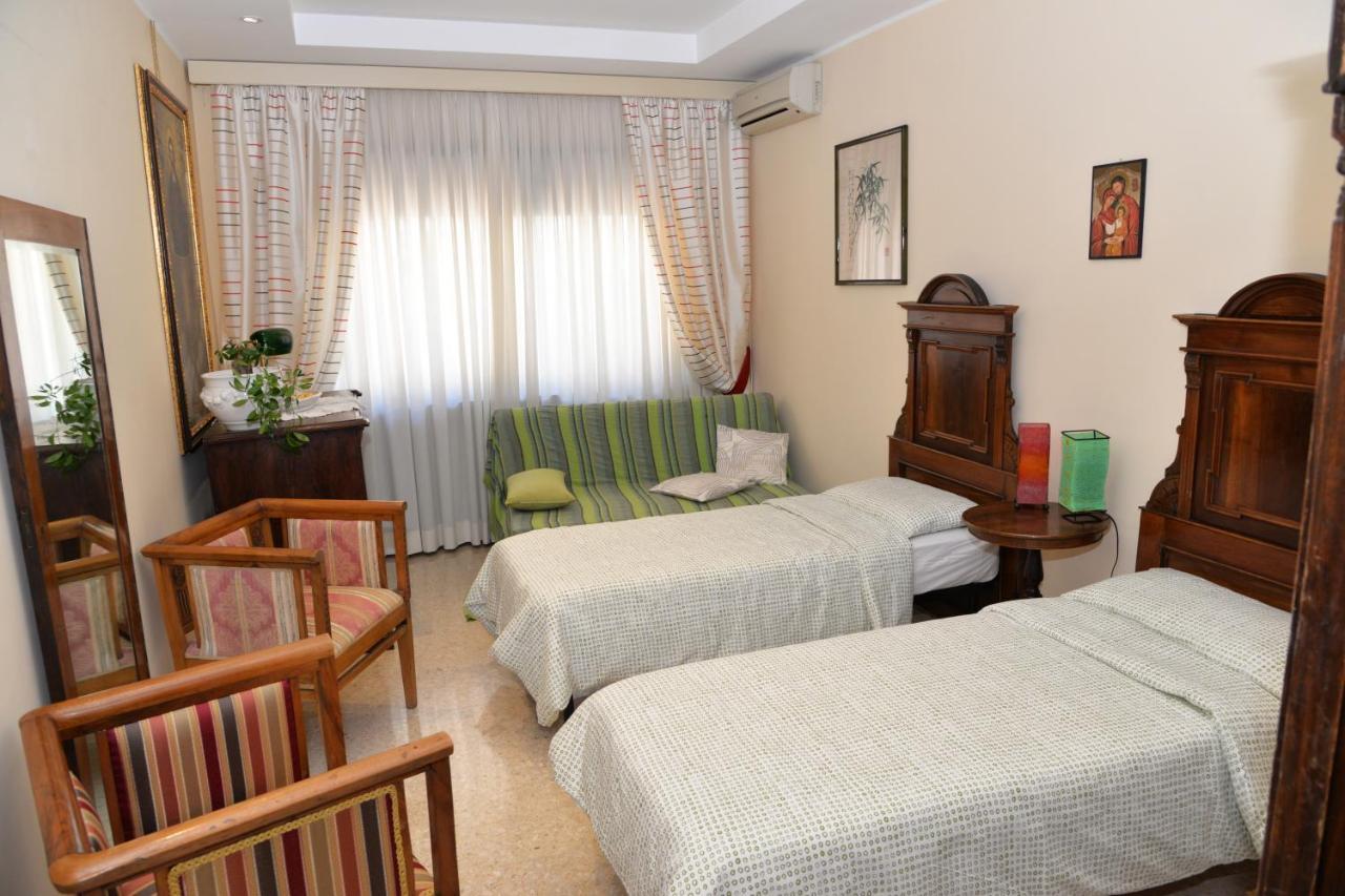 Friendly House Rome Villa Exterior foto